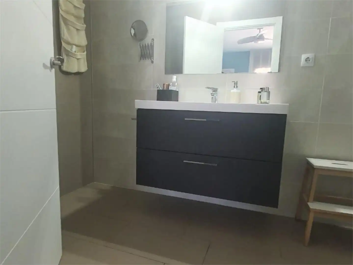 Flat for sale in Carrer Pompeu Fabra, 17, Sant Celoni Bathroom of Flat for sale in Sant Celoni with Air Conditioner and Terrace