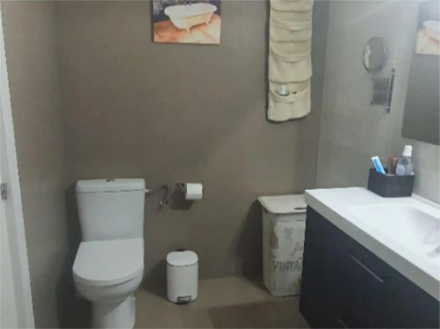 Flat for sale in Carrer Pompeu Fabra, 17, Sant Celoni Bathroom of Flat for sale in Sant Celoni with Air Conditioner and Terrace