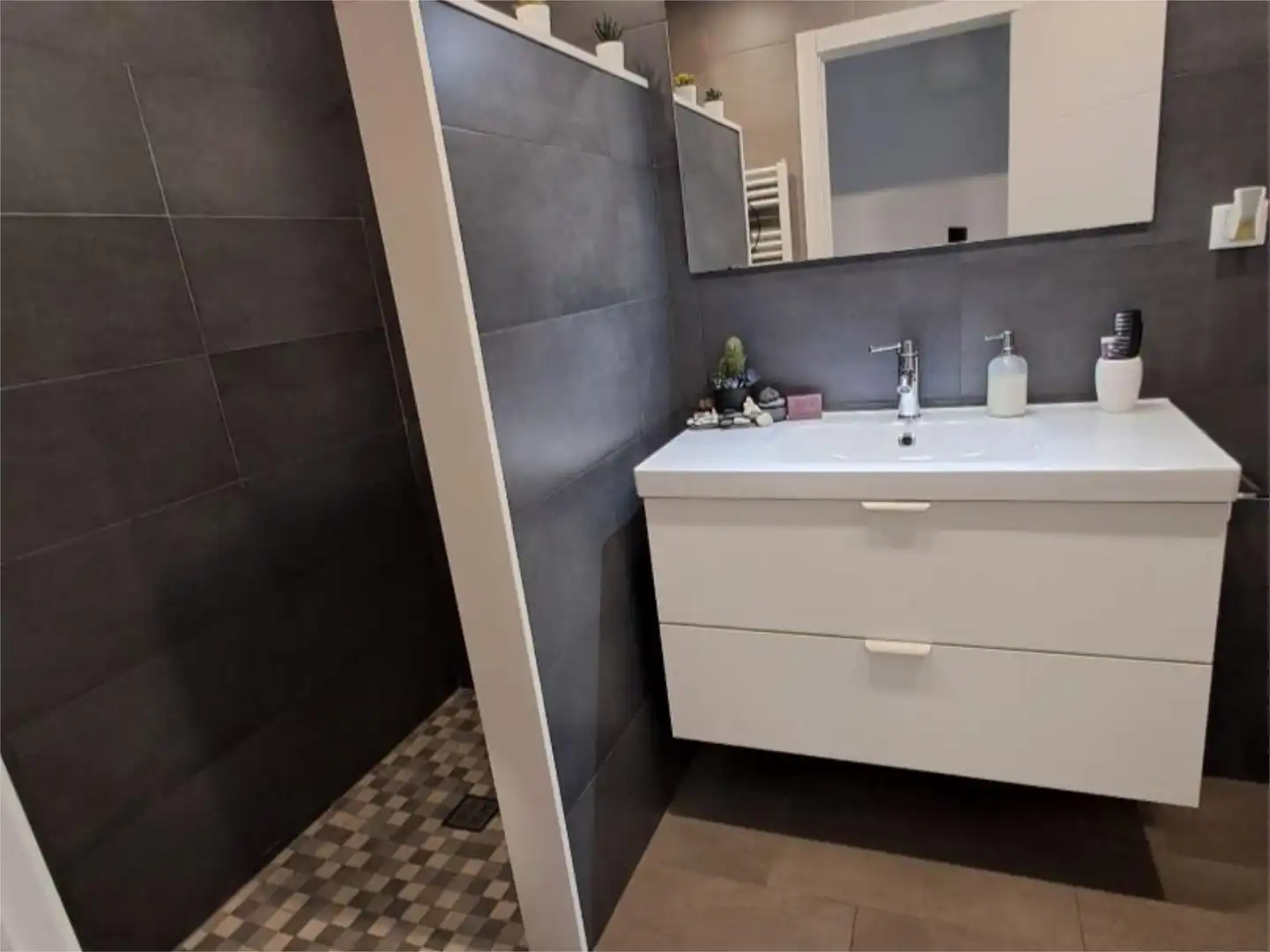 Flat for sale in Carrer Pompeu Fabra, 17, Sant Celoni Bathroom of Flat for sale in Sant Celoni with Air Conditioner and Terrace