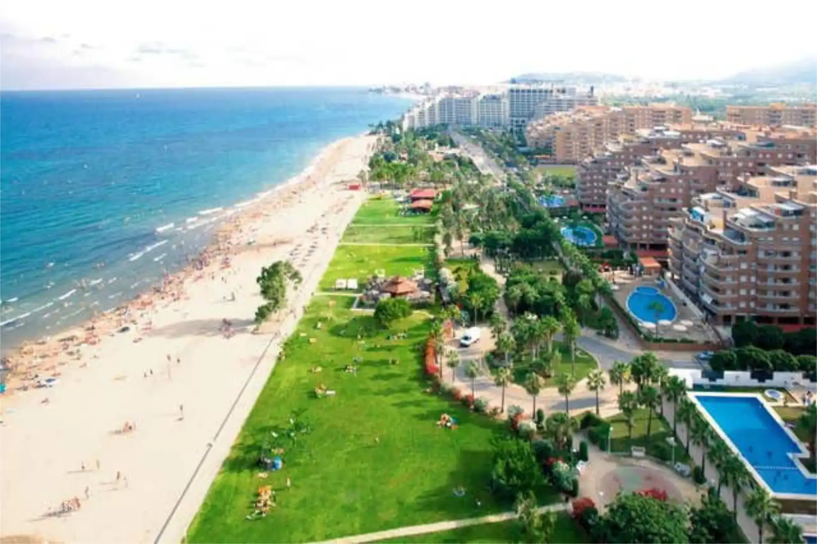 Apartments for sale in Costa Marfil Exterior view of Apartments for sale in Oropesa del Mar / Orpesa with Terrace and Swimming Pool