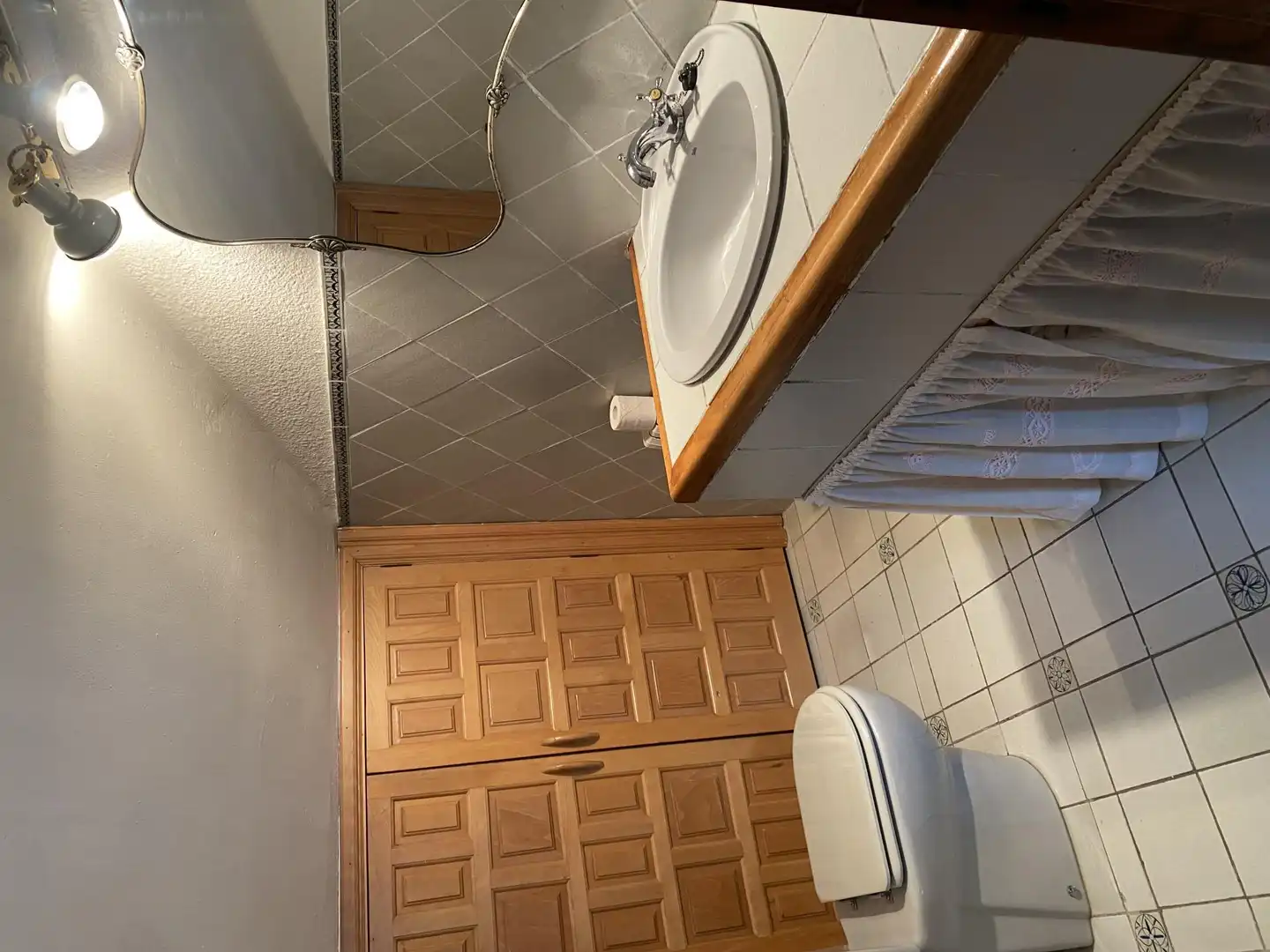 Detached homes for sale in Urbanización las Adelfas, 5, Ruiseñores Bathroom of Detached homes for sale in Zaragoza with Air Conditioner, Heating and Terrace