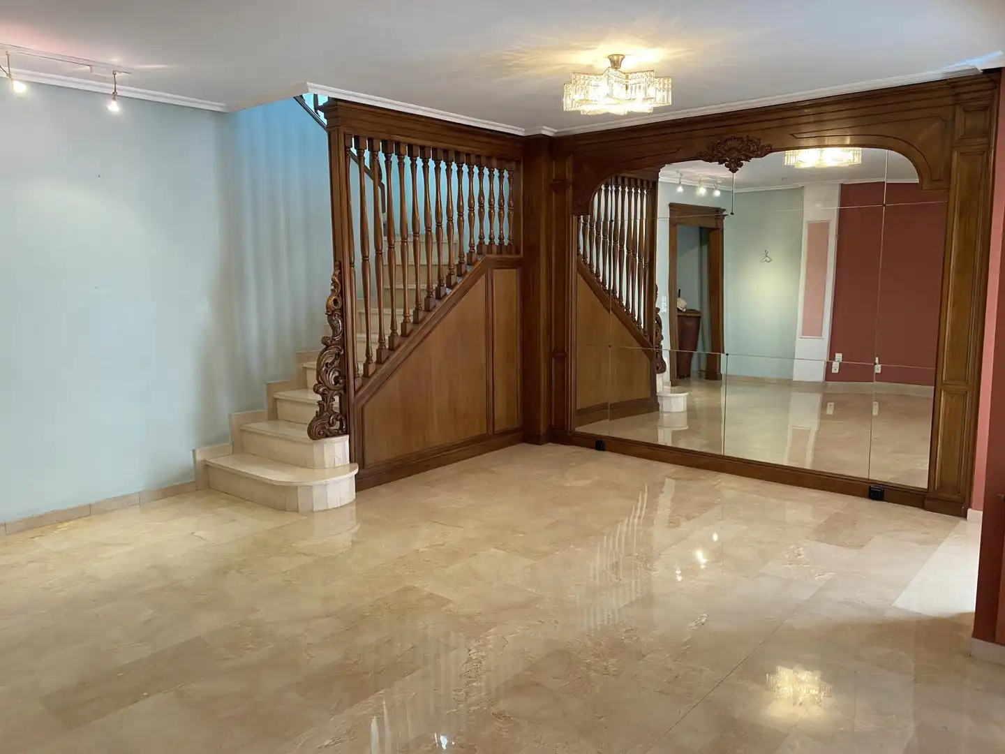 Detached homes for sale in Urbanización las Adelfas, 5, Ruiseñores Detached homes for sale in Zaragoza with Air Conditioner, Heating and Terrace