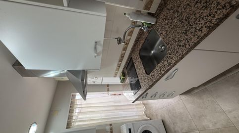 Foto 2 de Piso en venta en Calle Esturión, 35, San Jerónimo - La Bachillera, Sevilla Capital