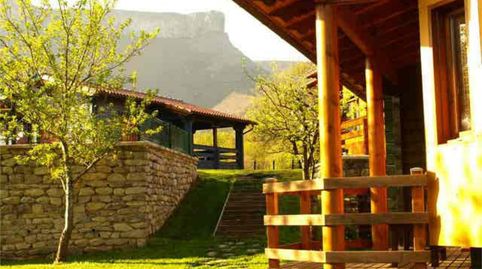 Foto 2 de Casa adosada de alquiler en Valle de Mena, Burgos