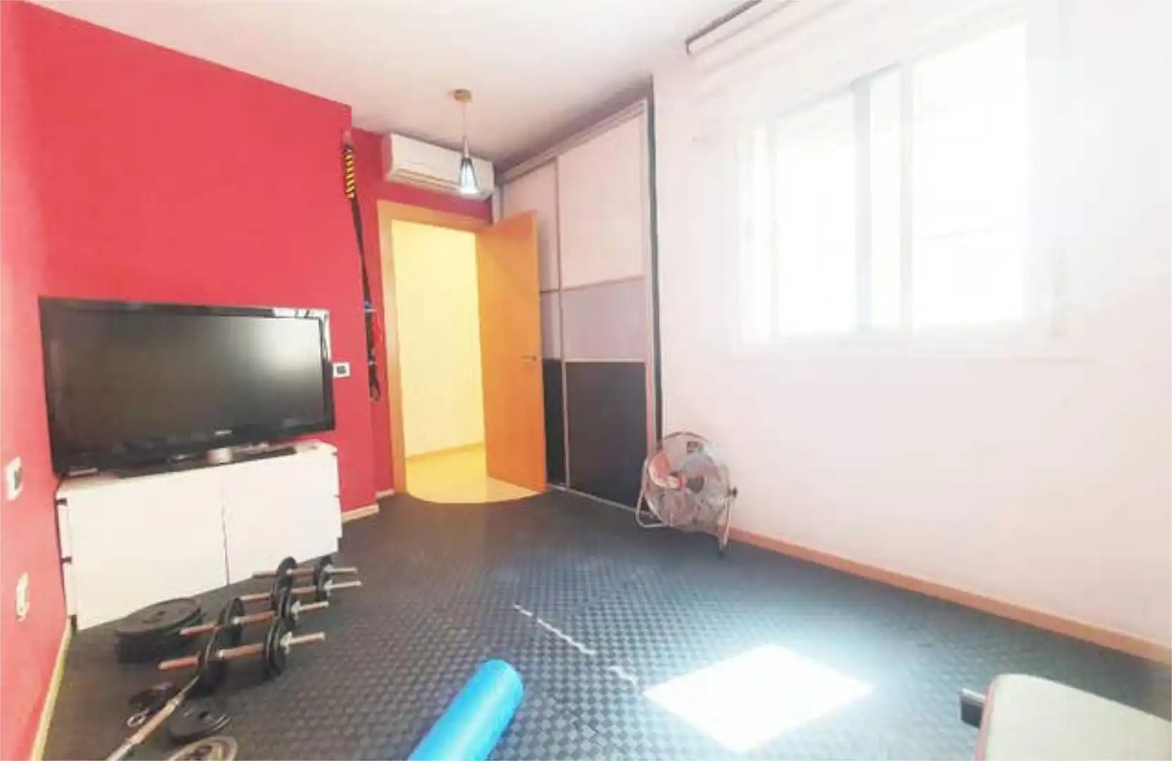 Ático en venta en Aguadulce Sur Habitación de Ático en venta en Roquetas de Mar con Calefacción, Terraza y Amueblado