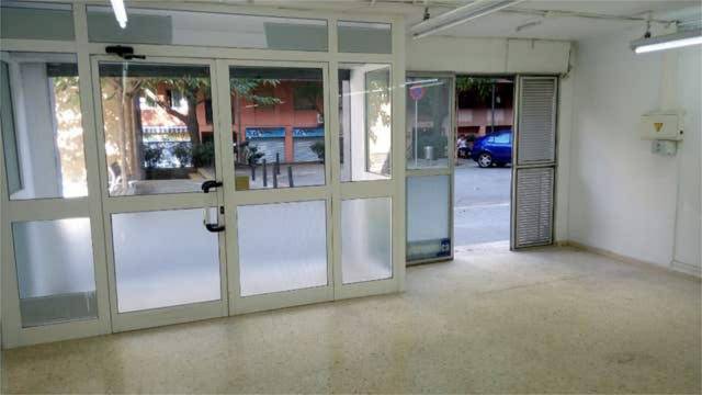 Local comercial en Alquiler en Can Serra