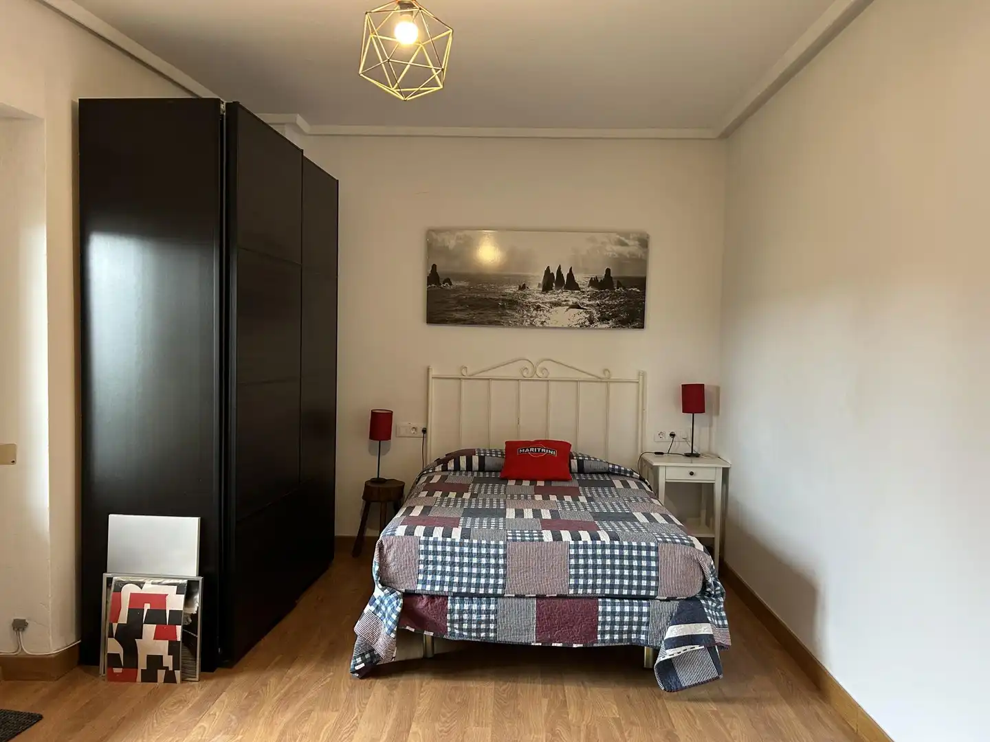 Bedroom of Flat for share in Gijón   with Heating, Parquet flooring and Terrace