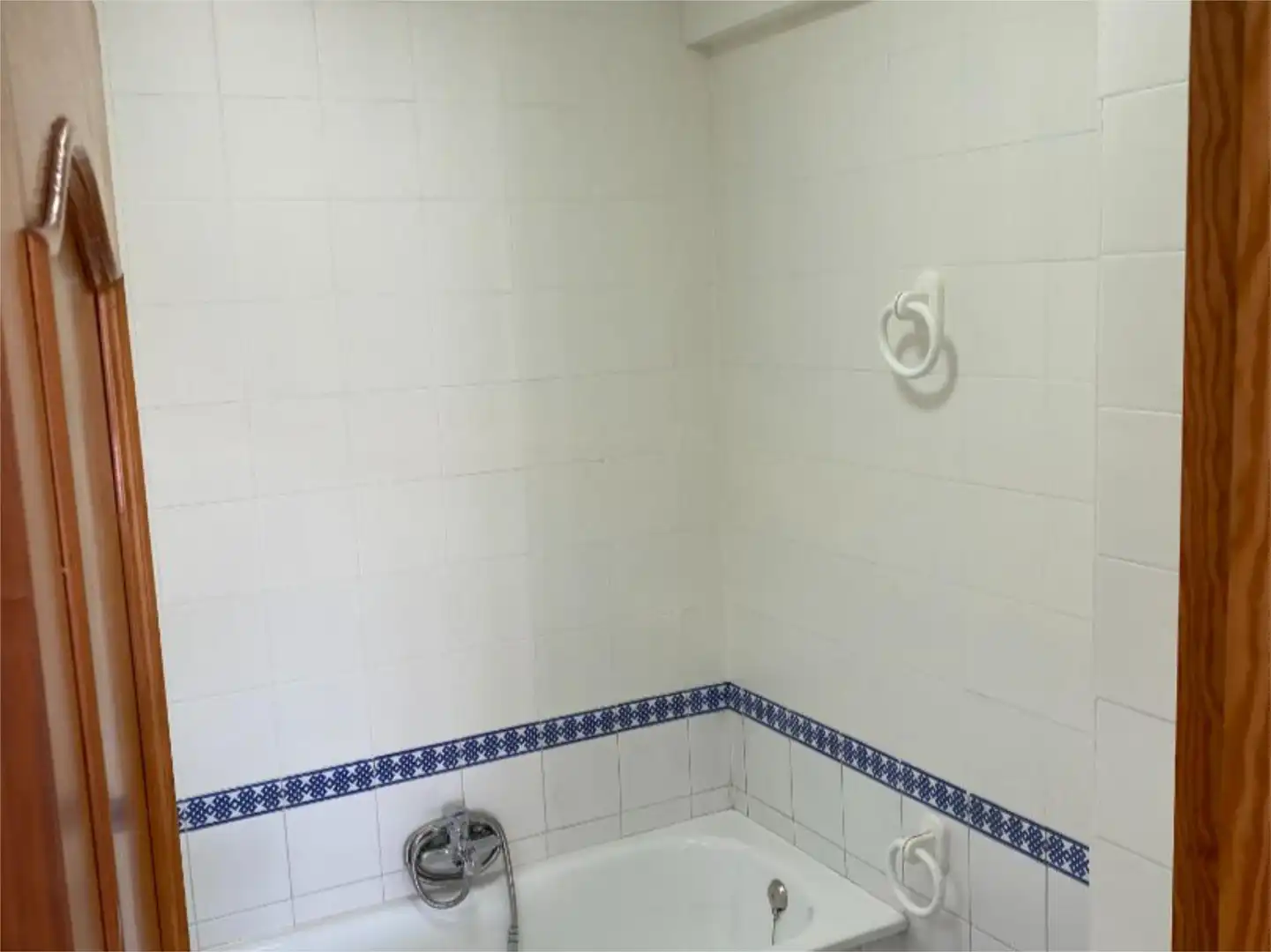 Bathroom of Flat for rent in Mérida  with Air Conditioner, Heating and Terrace