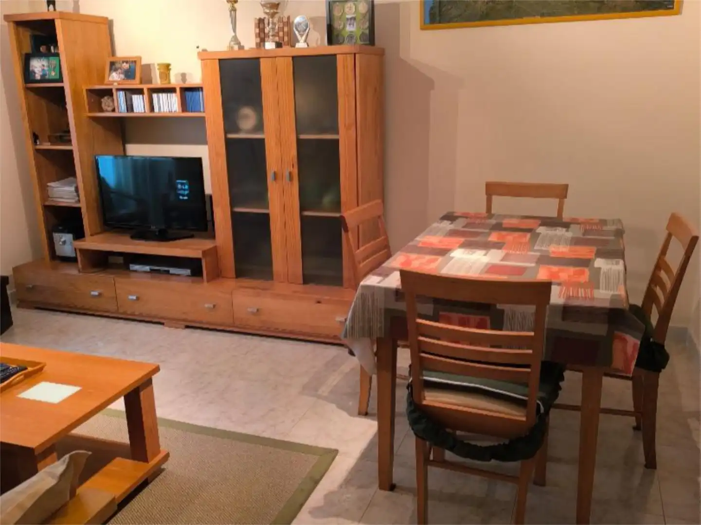 Flat for sale in Calle la Granja, 43, Villafranca del Bierzo Dining room of Flat for sale in Villafranca del Bierzo with Terrace, Furnished and Community parking