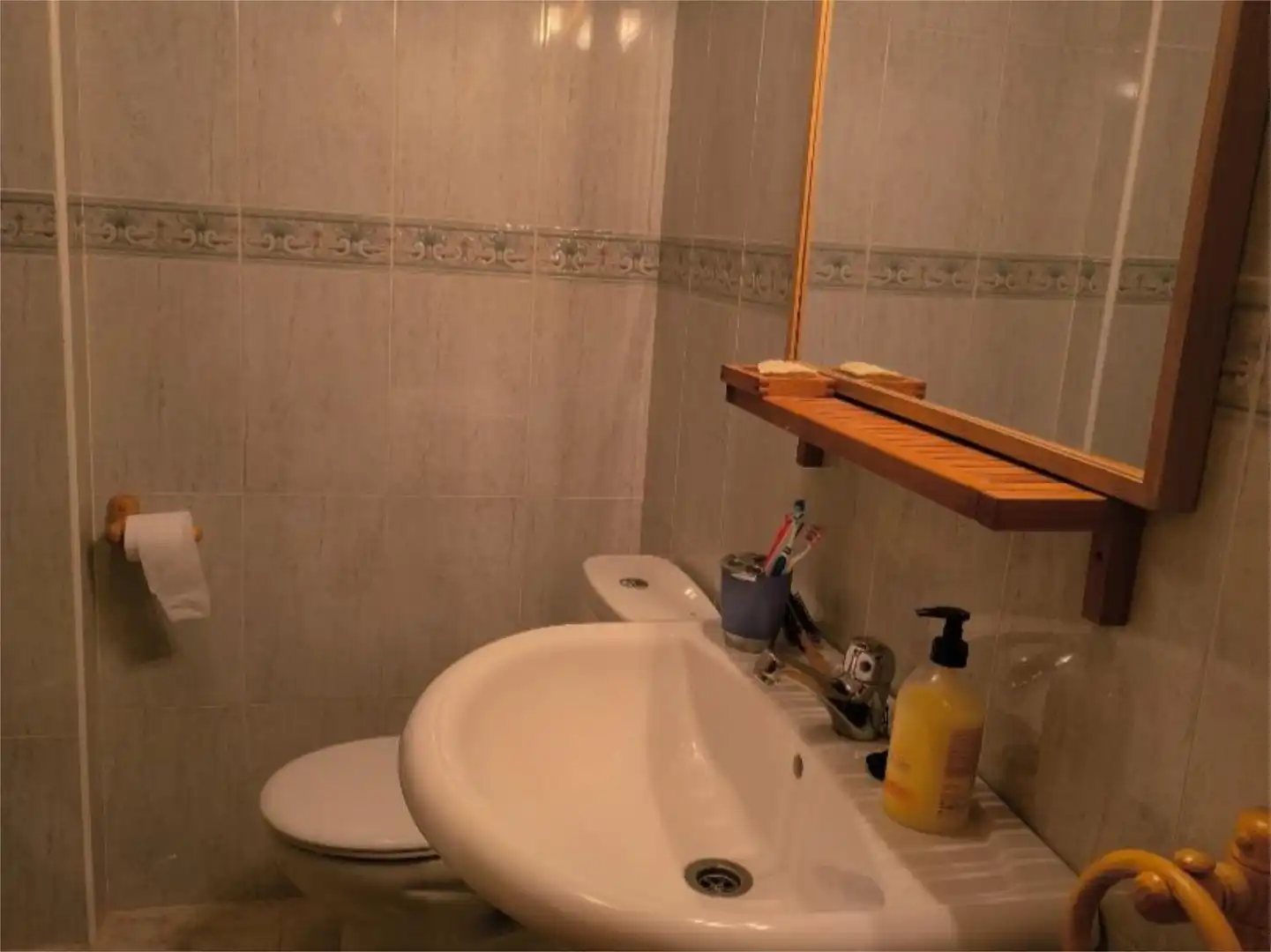 Flat for sale in Calle la Granja, 43, Villafranca del Bierzo Bathroom of Flat for sale in Villafranca del Bierzo with Terrace, Furnished and Community parking