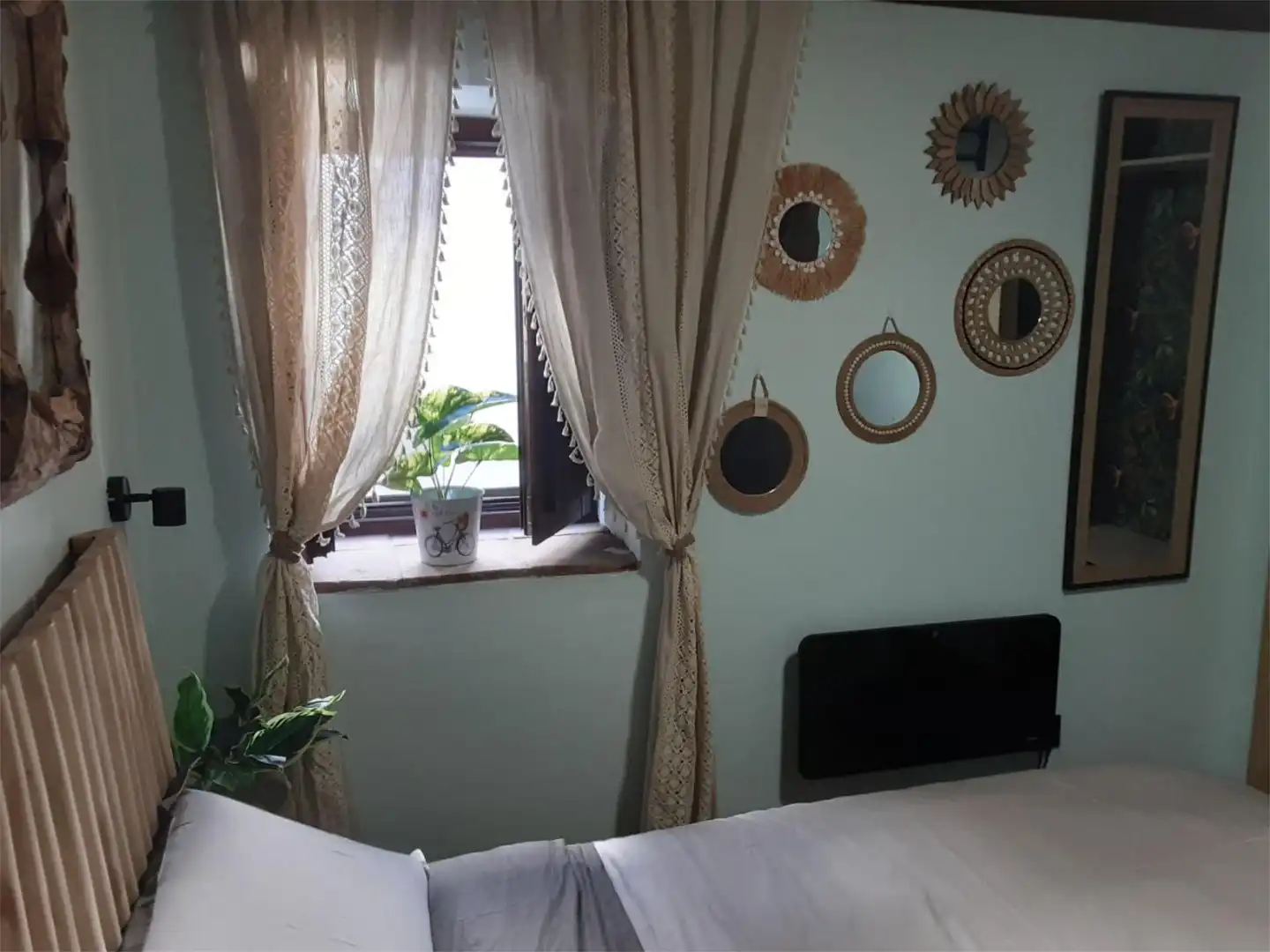 Bedroom of Flat for sale in La Garganta   with Heating, Terrace and Furnished