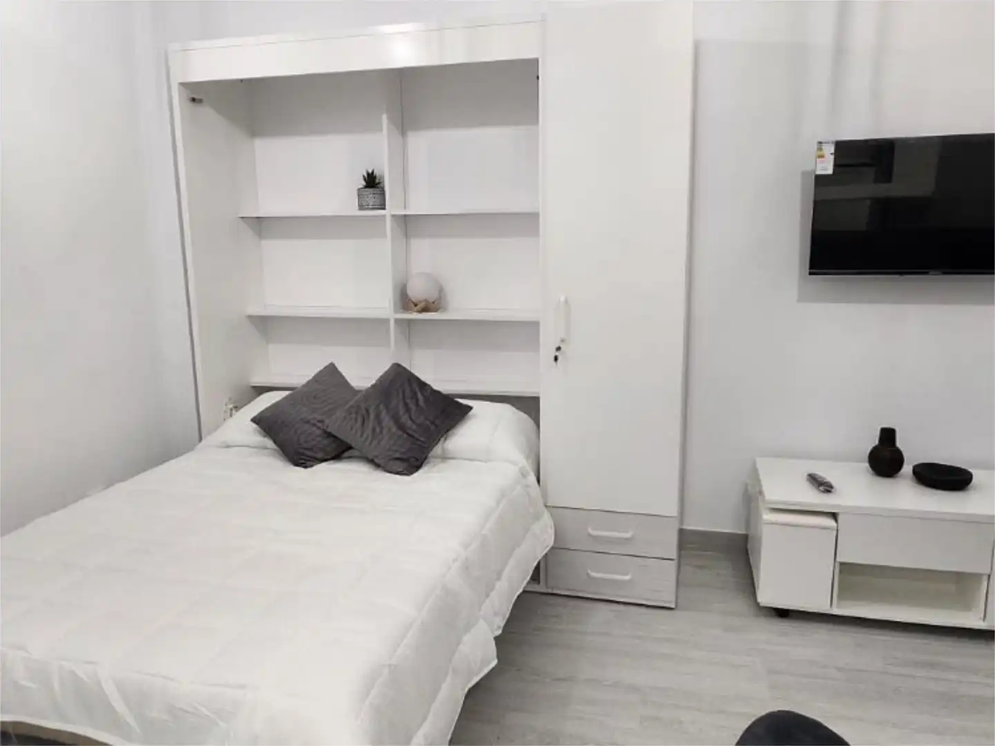 Habitación de Estudio de alquiler en Sevilla con Aire acondicionado, Calefacción y Amueblado