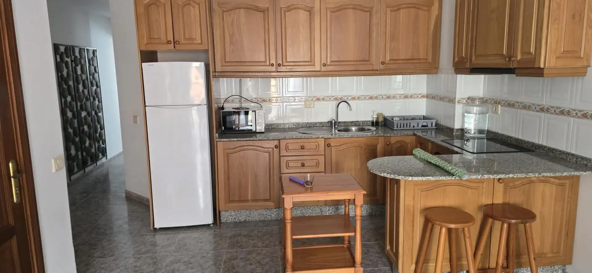 Piso de alquiler en Calle Churruca, Playa de Arinaga Cocina de Piso de alquiler en Agüimes con Amueblado y Balcón