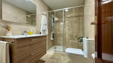 Foto 5 von Wohnung zum Verkauf in Calle Torre de Peralada, 3, Castaño - Mirasierra, Granada Capital