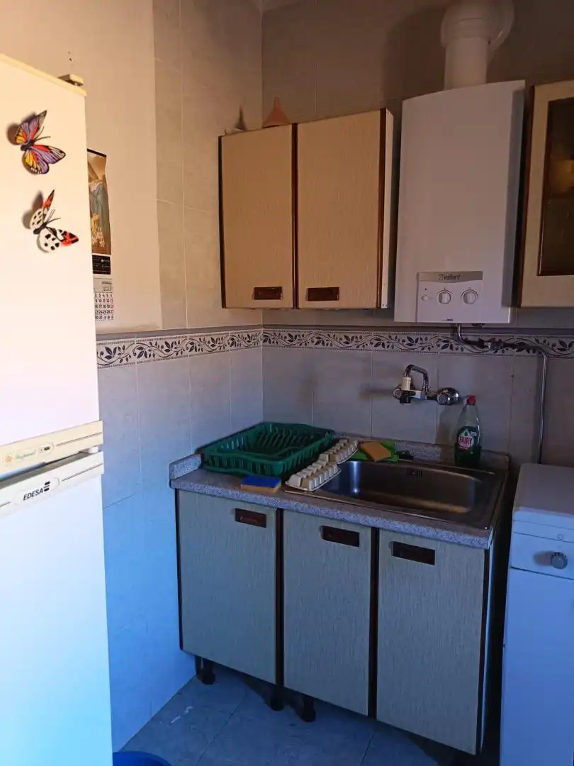 Finca rústica en venda a Calle Arriba, Gradefes Cuina de Finca rústica en venda en Gradefes amb Jardí privat, Terrassa i Traster