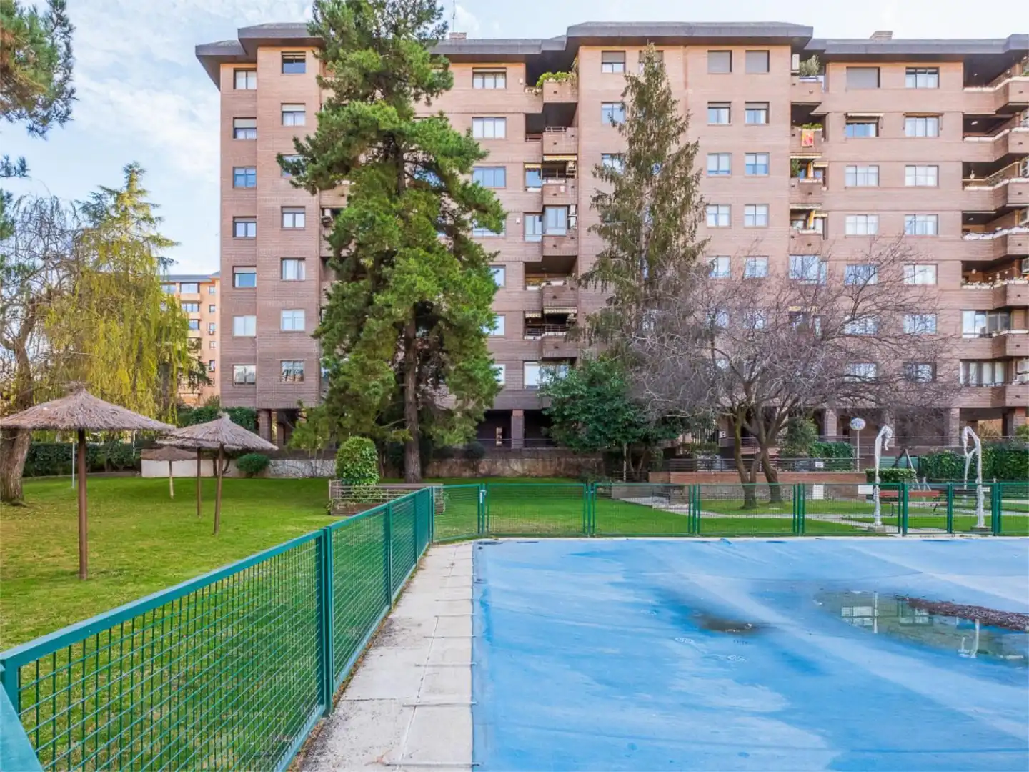 Flat for sale in Calle de Nuria, 93, Mirasierra Exterior view of Flat for sale in Madrid Capital with Terrace, Swimming Pool and Balcony