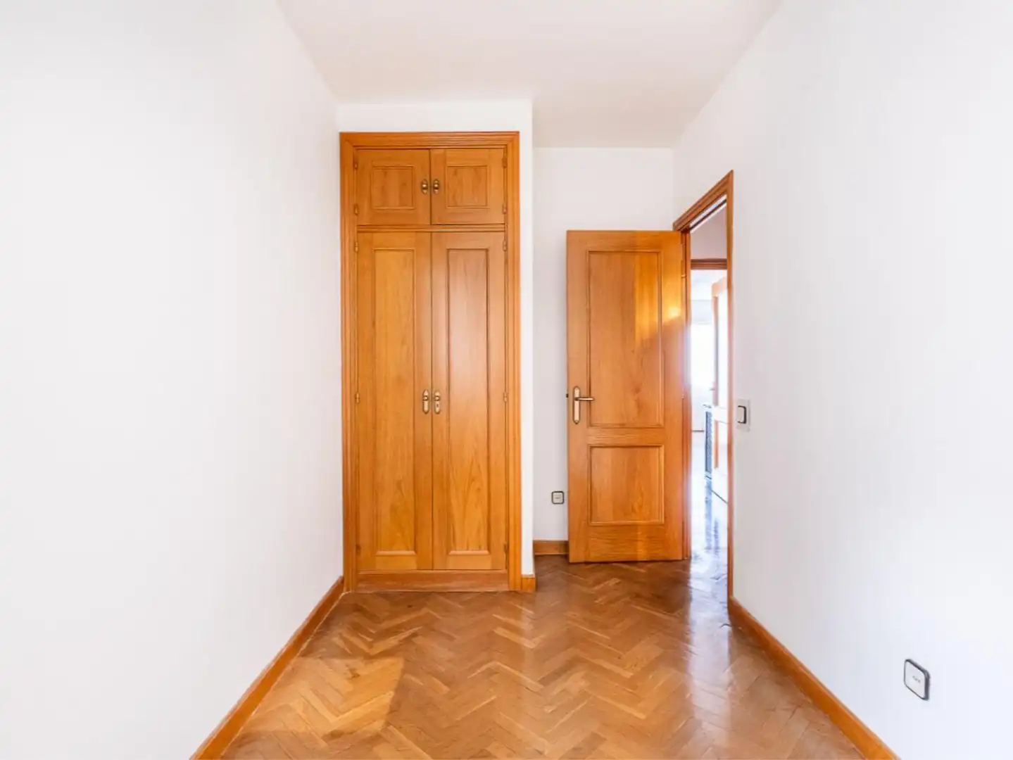 Flat for sale in Calle de Nuria, 93, Mirasierra Flat for sale in Madrid Capital with Terrace, Swimming Pool and Balcony