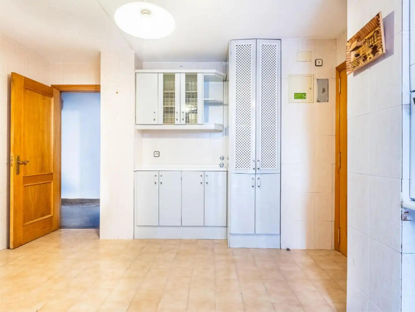 Flat for sale in Calle de Nuria, 93, Mirasierra Kitchen of Flat for sale in Madrid Capital with Terrace, Swimming Pool and Balcony