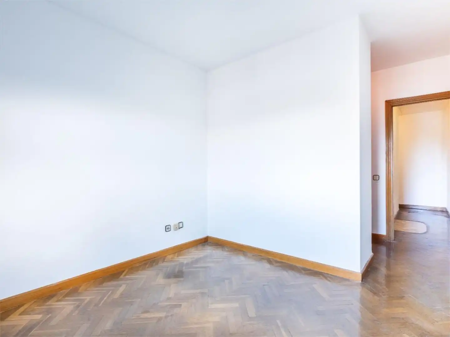 Flat for sale in Calle de Nuria, 93, Mirasierra Bedroom of Flat for sale in Madrid Capital with Terrace, Swimming Pool and Balcony