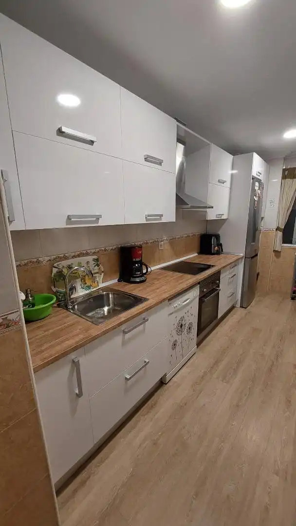 Cocina de Piso en venta en Mérida con Parquet, Trastero y Parking comunitario
