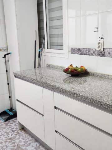 Piso en Venta en Parque Ayala - Jardín de la Abadía - Huelín