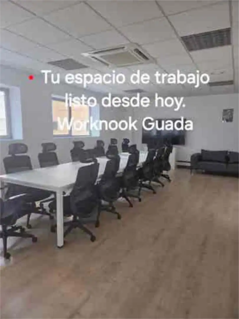 Oficina de alquiler en Guadalajara con Aire acondicionado