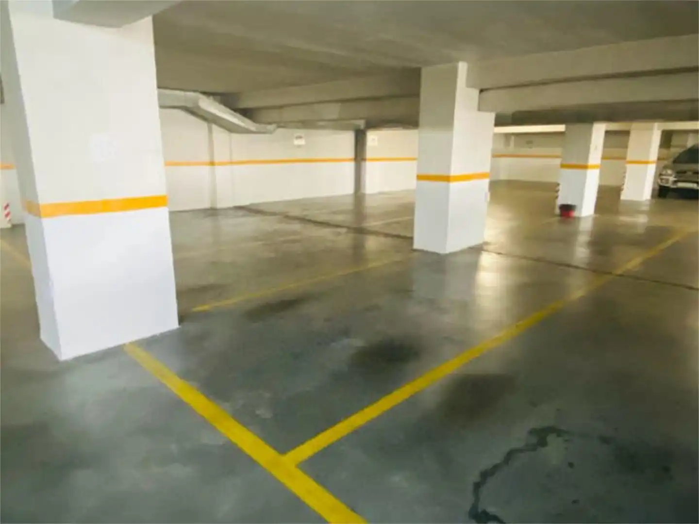 Garage for rent in Almendrales Parking of Garage for rent in Madrid