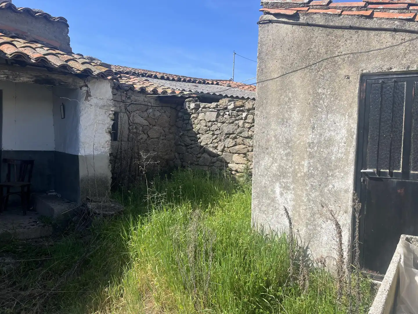 Houses for sale in Almeida de Sayago  with Private garden