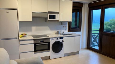 Foto 2 de Piso de alquiler en Barrio la Somadilla, 32, Voto, Cantabria