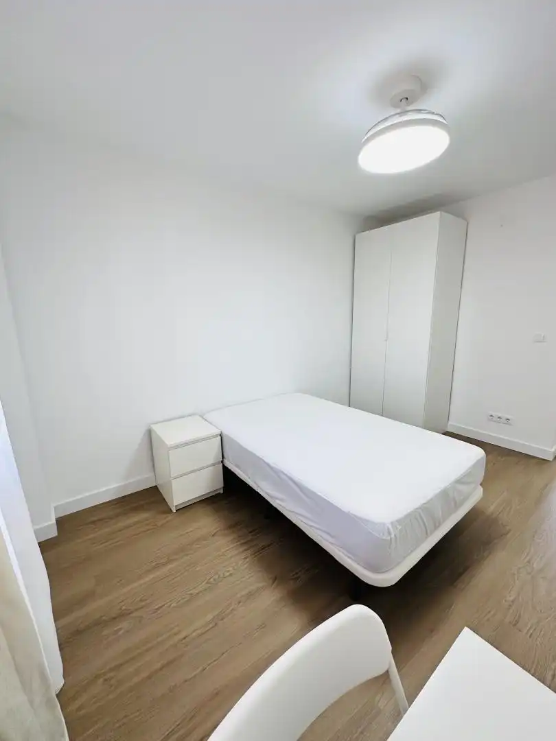 Room in Calle del Chimbo, 24, Abrantes