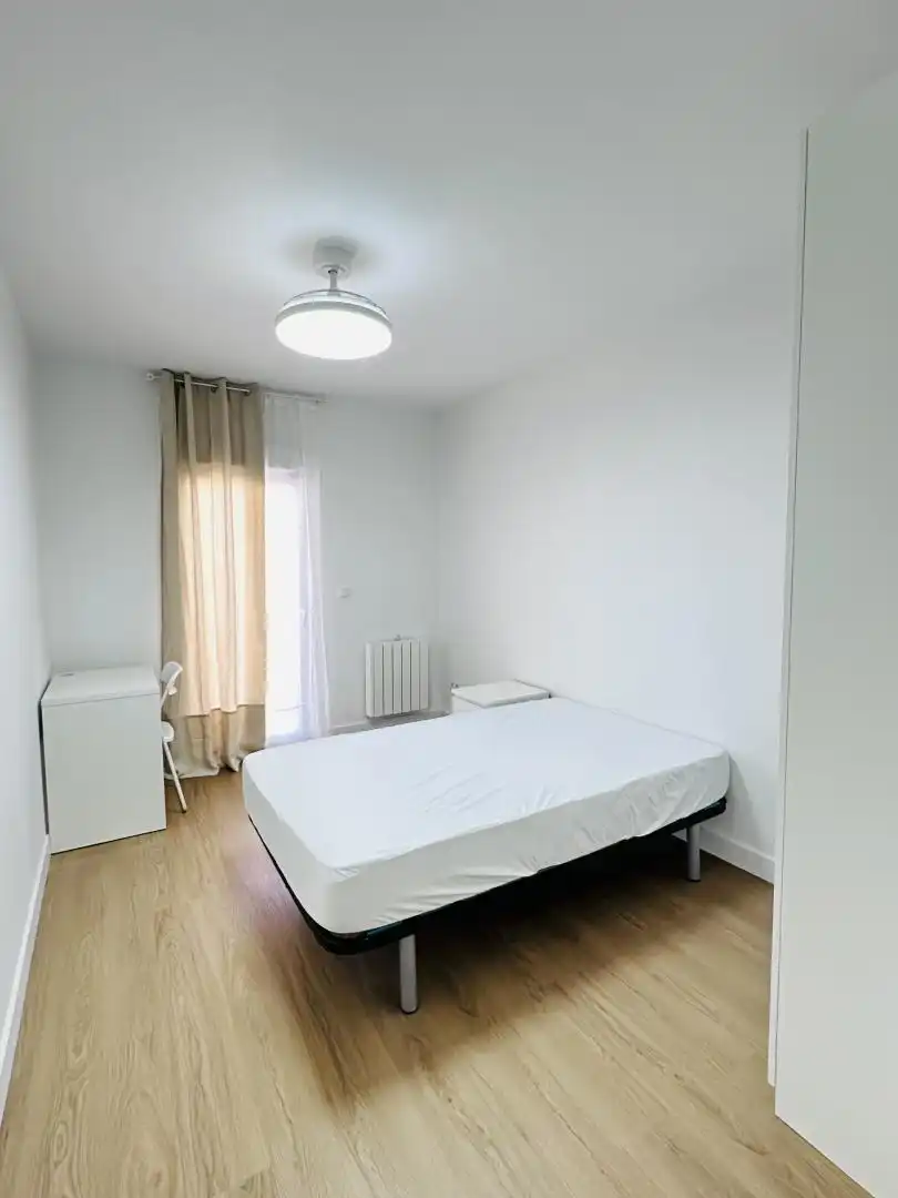 Room in Calle del Chimbo, 24, Abrantes