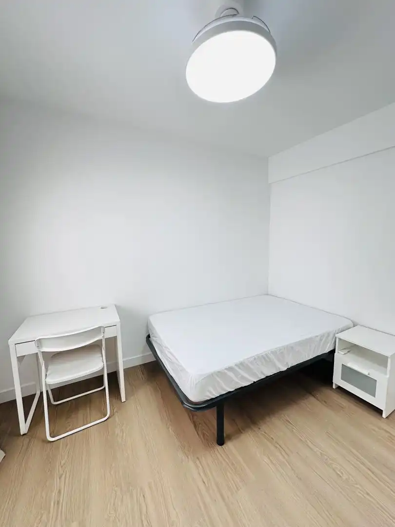 Room in Calle del Chimbo, 24, Abrantes