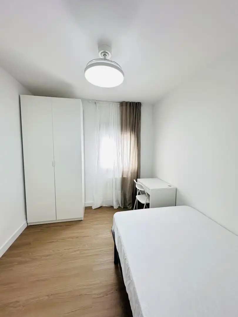 Room in Calle del Chimbo, 24, Abrantes