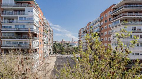 Foto 3 de Piso en venta en Avenida de Bruselas, 54, Guindalera, Madrid Capital