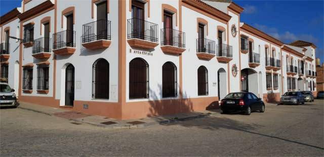 Local comercial en Alquiler en Moguer