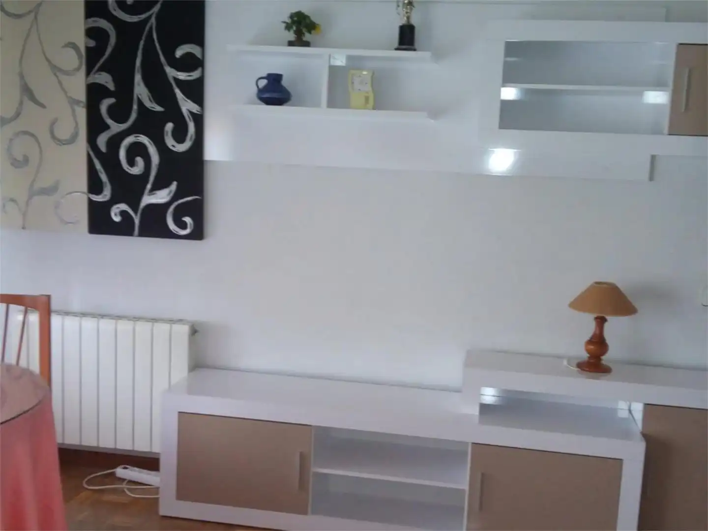 Sala d'estar de Pis de lloguer en Valladolid amb Calefacció, Parquet i Terrassa