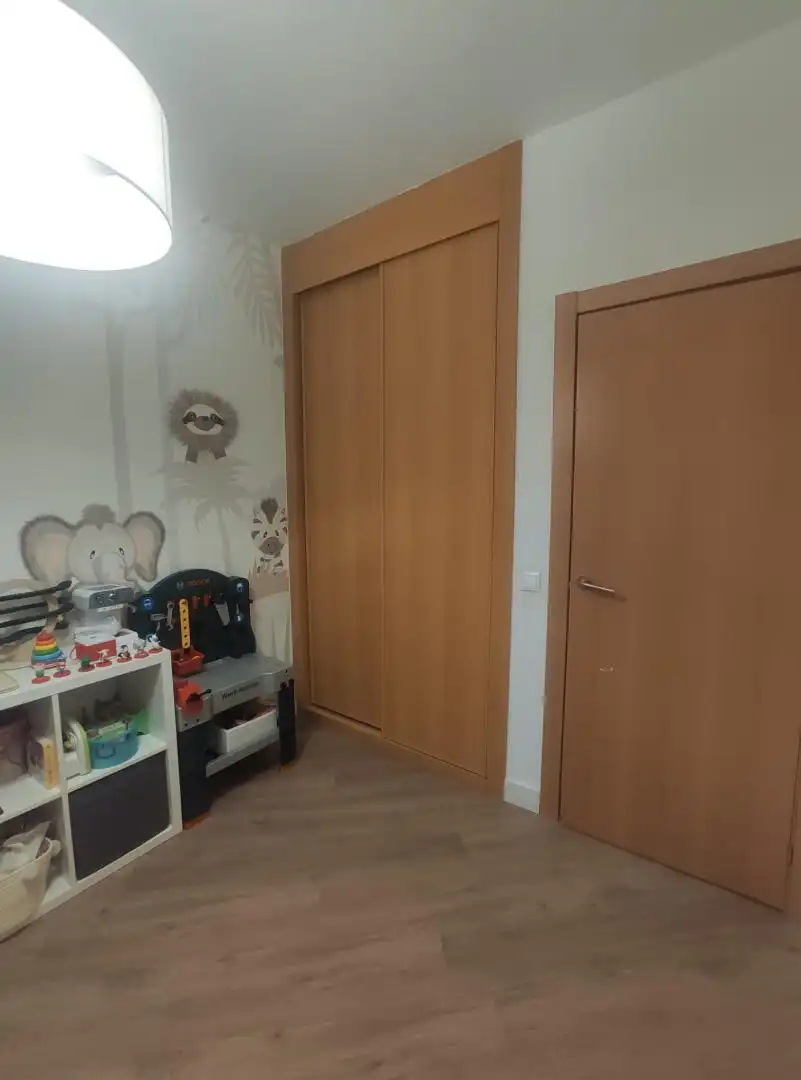 Habitación de Piso en venta en Velilla de San Antonio con Aire acondicionado, Calefacción y Terraza