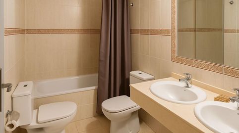 Foto 2 von Wohnung zum Verkauf in Calle Timón, 58, Zona Centro Comercial Torrequebrada, Benalmádena