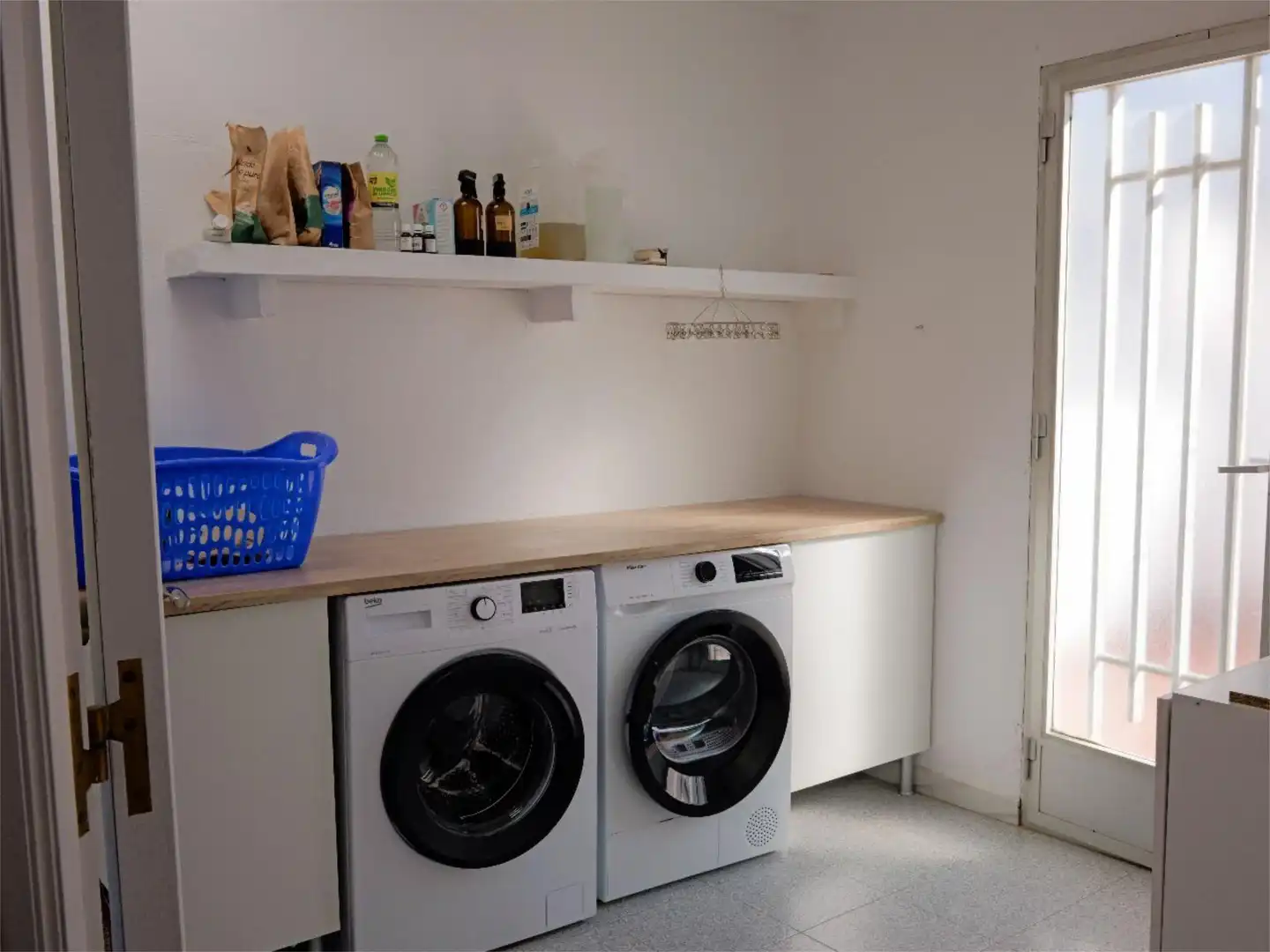 Cocina de Piso en venta en Alhama de Almería con Parquet, Terraza y Trastero