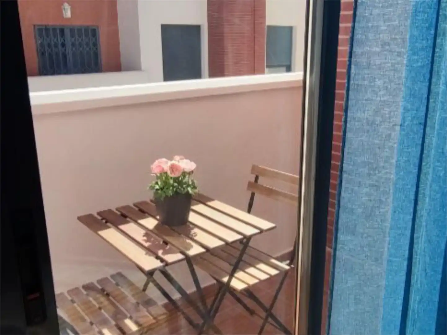 Casa adosada en venda a Calle de Los Germanos, 13, Aguadulce Sur Terrassa de Casa adosada en venda en Roquetas de Mar amb Aire condicionat