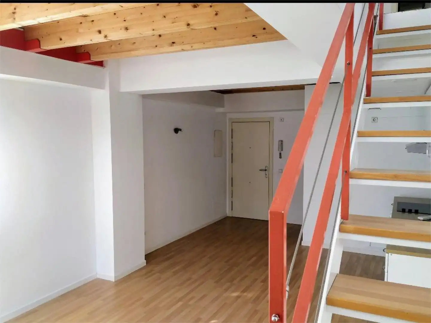 Loft de alquiler en Calle de Albasanz, 49, Simancas Loft de alquiler en Calle de Albasanz, 49, Simancas