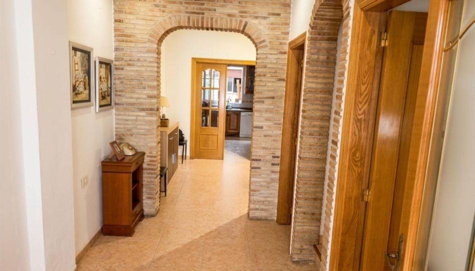 Casa adosada en venta en Carrer de la Soledat, 22, Llombai, Burriana / Borriana - imagen 1 Foto 1 de Casa adosada en venta en Carrer de la Soledat, 22, Llombai, Burriana / Borriana