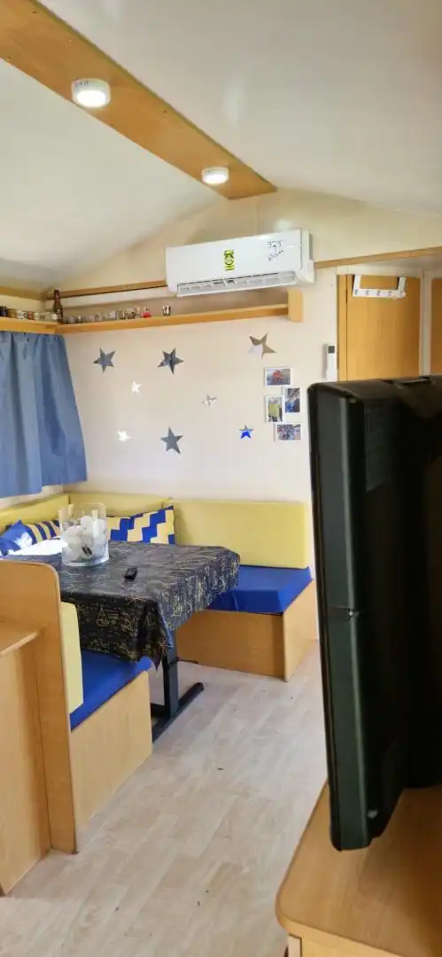 Planta baixa en venda a Paraje Cruceras, 13, El Barraco Sala d'estar de Planta baixa en venda en El Barraco amb Aire condicionat i Piscina