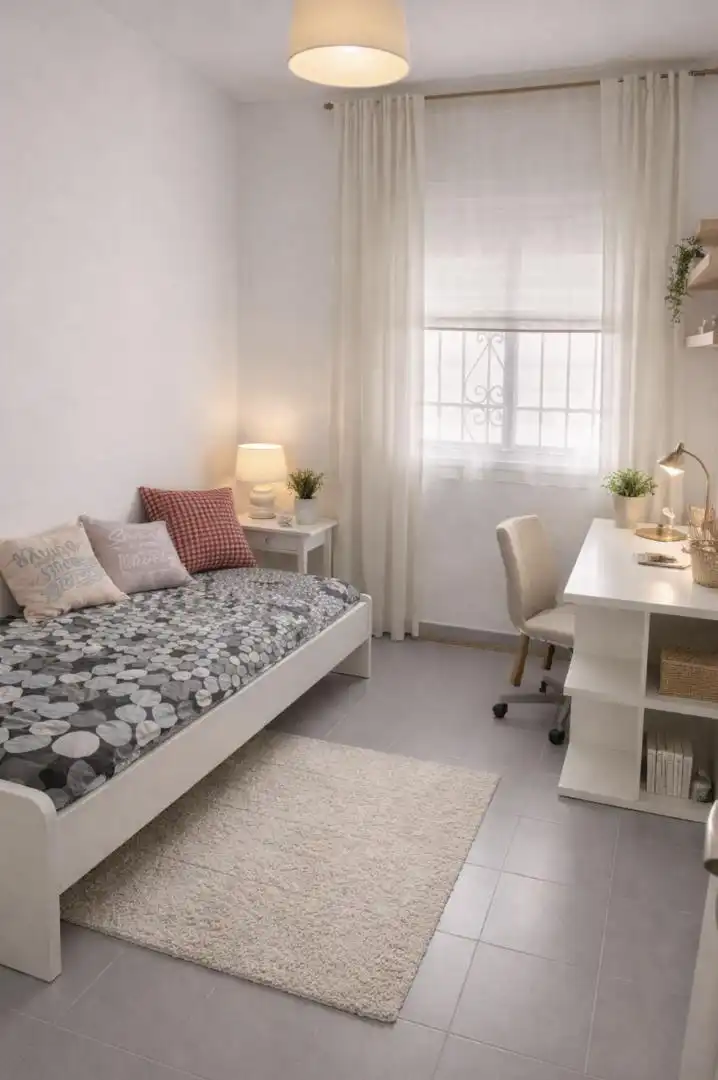 Room in Calle Juan de Sagarra, 96, Bello Horizonte - Lindasol