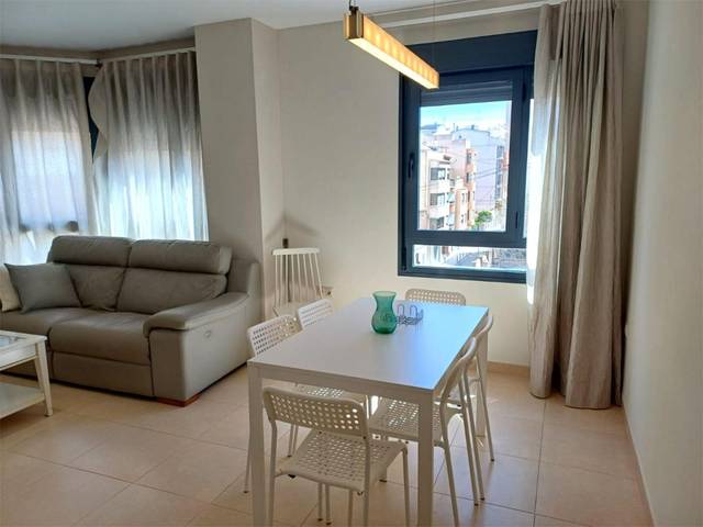 Piso en Alquiler en Carrer de Sant Isidre Llaurador, 24 en Plaza Illes Columbretes