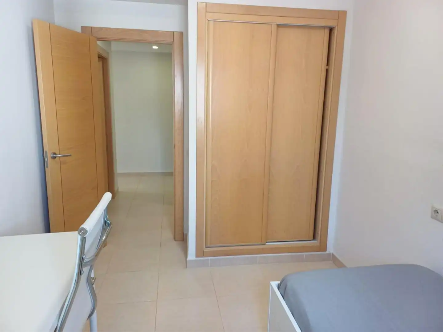 Flat for rent in Carrer de Sant Isidre Llaurador, 24, Plaza Illes Columbretes Flat for rent in Carrer de Sant Isidre Llaurador, 24, Plaza Illes Columbretes