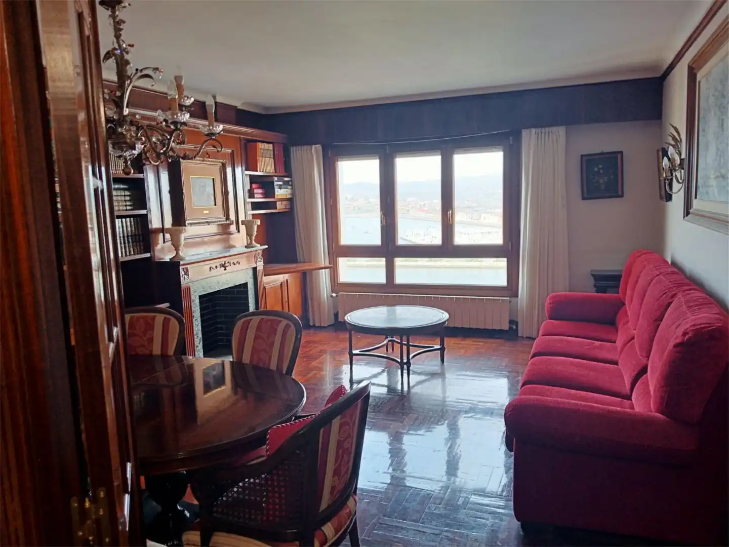 Piso en venta en Calle Mugakoa Kalea, 5, Buenavista Sala de estar de Piso en venta en Portugalete con Terraza y Balcón