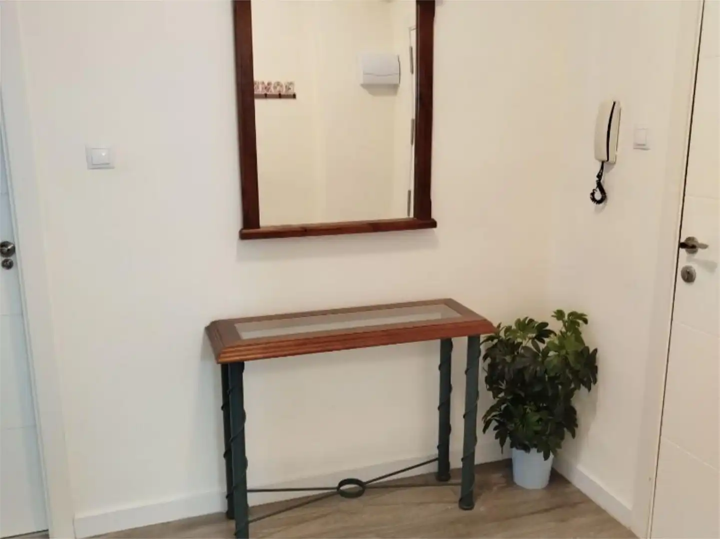 Flat for rent in Calle Periodista Luis de Vicente, 9, Cartuja Flat for rent in Granada with Air Conditioner, Furnished and Balcony
