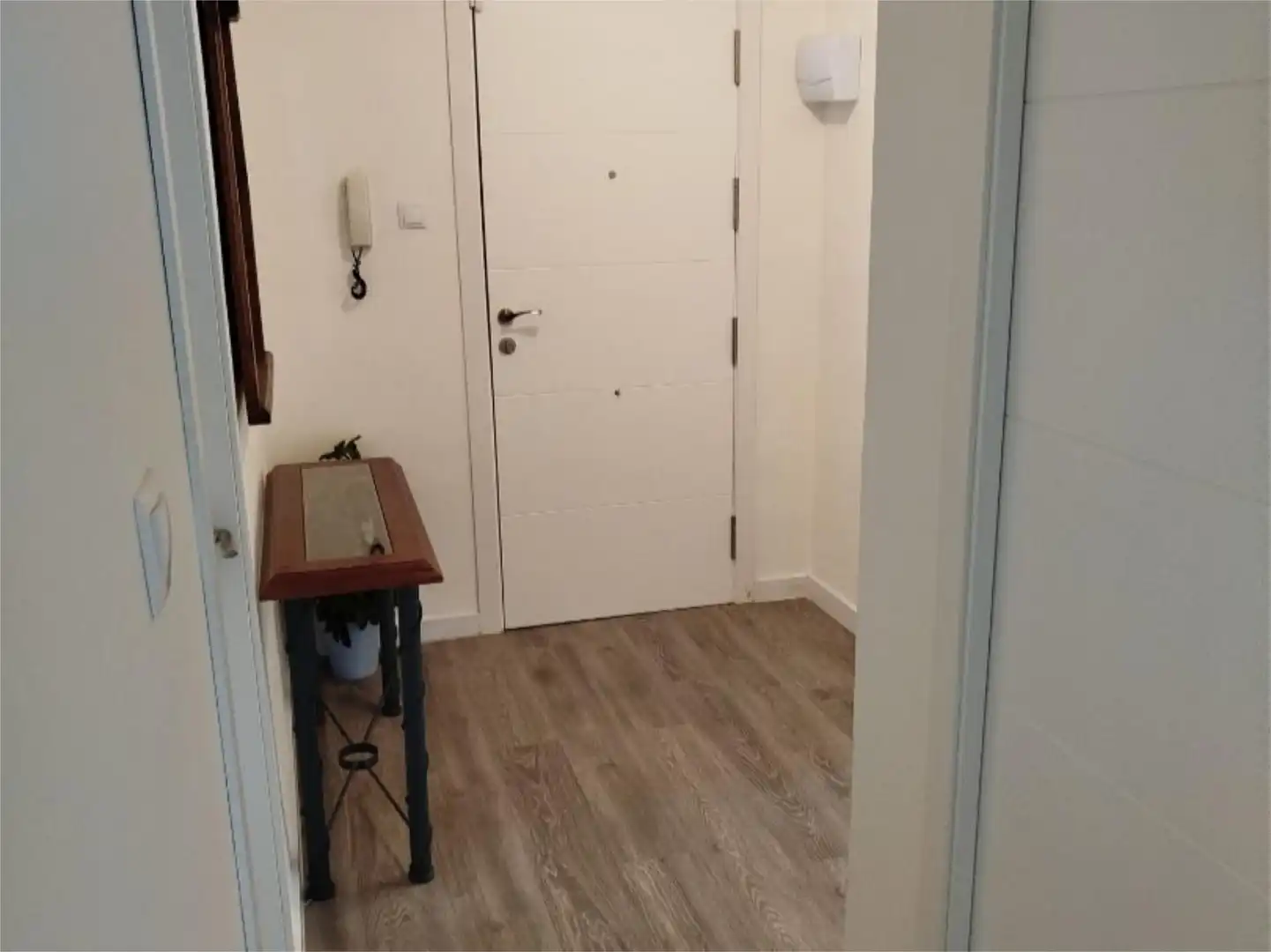 Flat for rent in Calle Periodista Luis de Vicente, 9, Cartuja Flat for rent in Granada with Air Conditioner, Furnished and Balcony