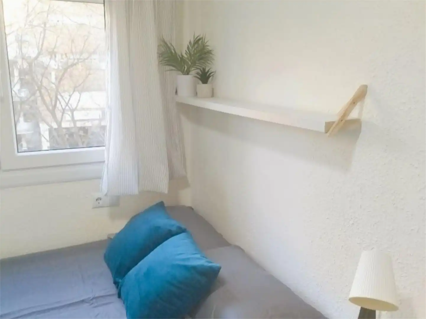 Flat for rent in Calle Periodista Luis de Vicente, 9, Cartuja Bedroom of Flat for rent in Granada with Air Conditioner, Furnished and Balcony